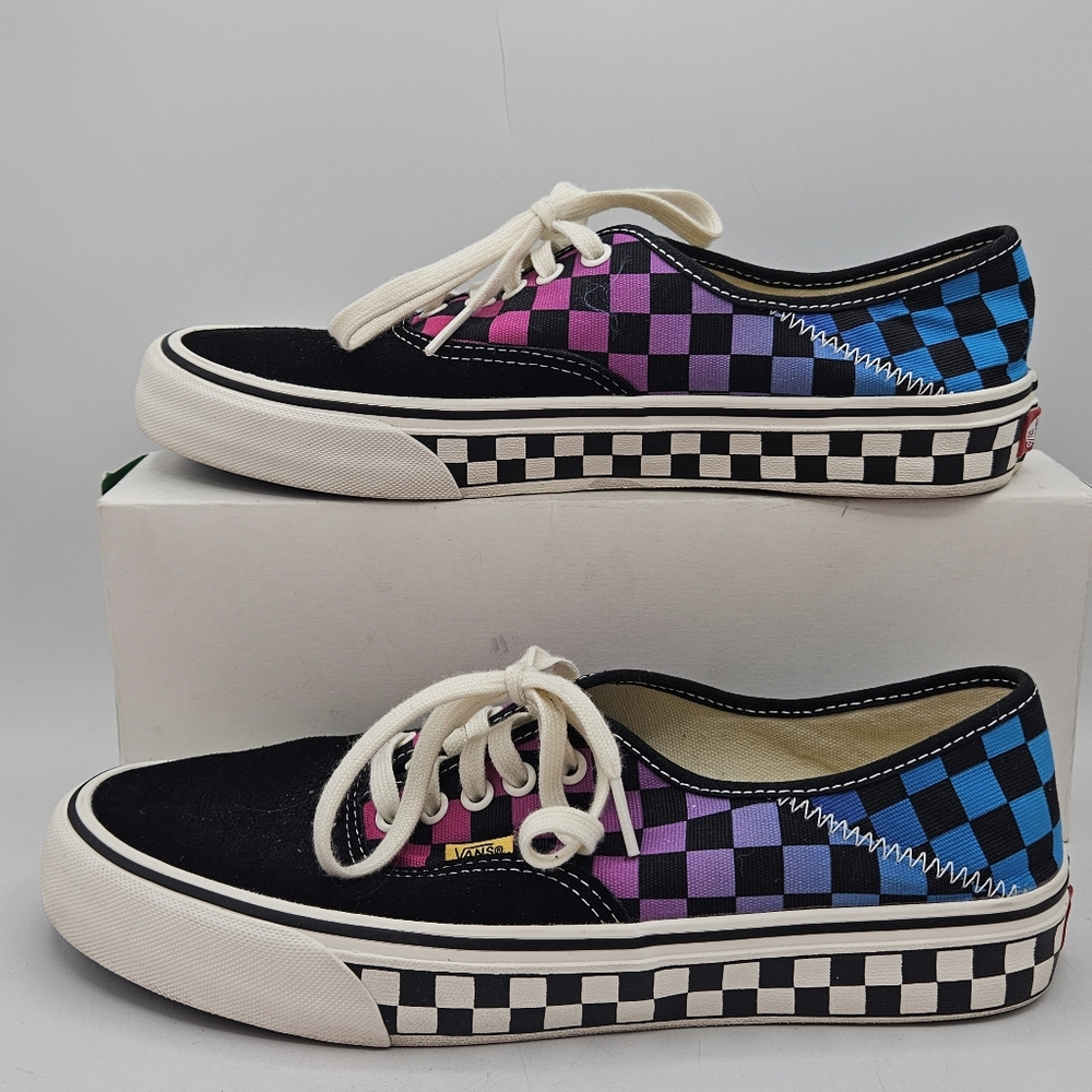 Vans x collaboration With T&C Surf Design Are plaid, Mens  Size 10